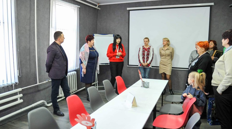 У Ніжині відкрився головний офіс Червоного Хреста