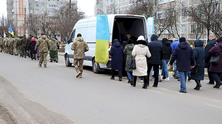 У Вараші попрощалися зі старшим солдатом-розвідником. Він помер у лікарні