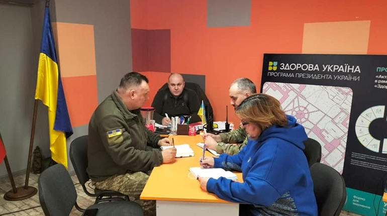 В Торецьку говорять про необхідність евакуації сімей з дітьми. Чи перейдуть від слів до дій