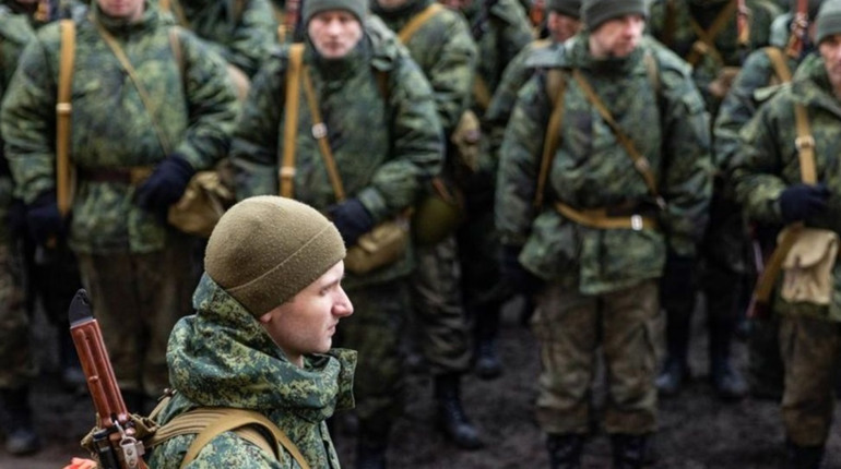 Мобілізованим в окупованому Криму пропонують відпустки за хабар у тисячу доларів, – Генштаб ЗСУ