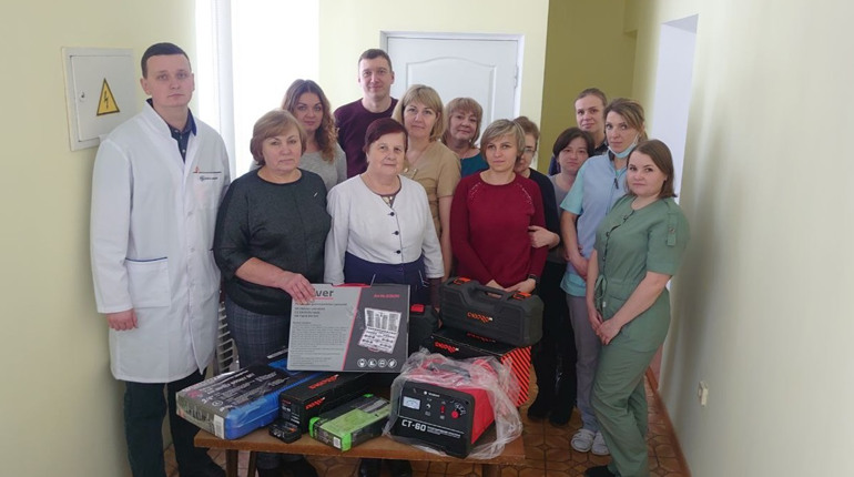 У Старокостянтинівській лікарні зібрали допомогу на схід