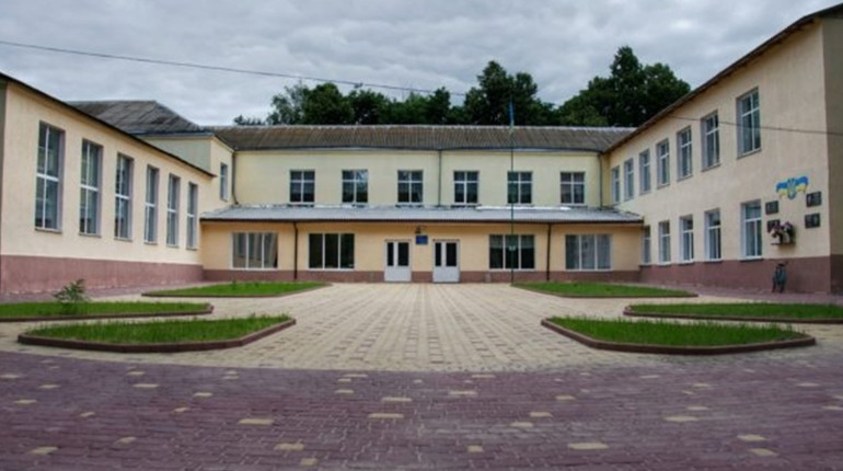 У Менській громаді реалізують освітній проєкт DECIDE