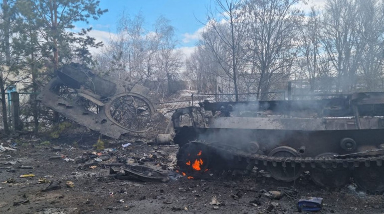 Українські десантники тримають оборону у Мар’їнці. Нищать живу силу та техніку ворога