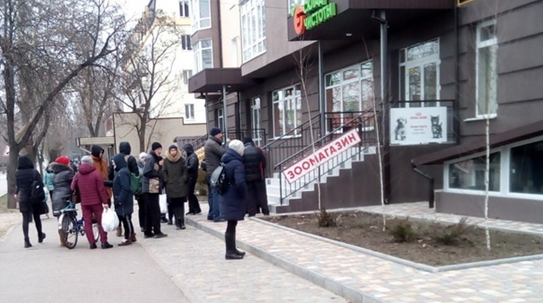 "Головне – вижити": Нова Каховка рік під окупацією