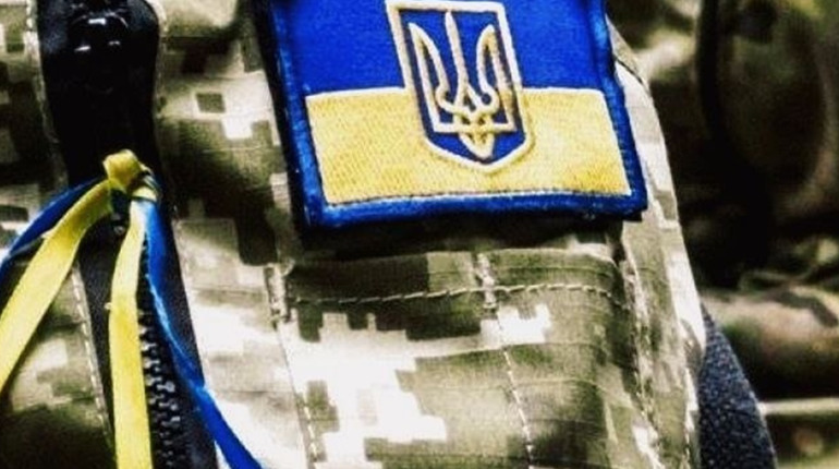 Батьки загиблих бійців Шостки волонтерять, аби зберегти життя іншим захисникам