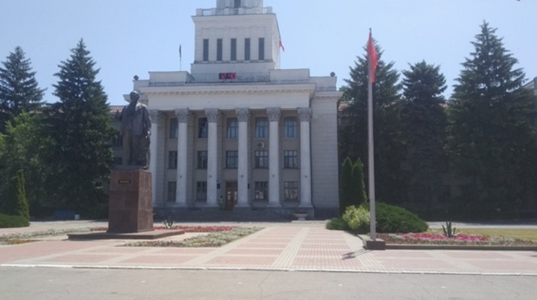 Хто очолює захоплені росіянами підприємства в Новій Каховці
