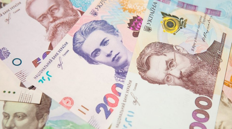 Житель Берегомету пропонував хабар поліцейським, а отримав значний штраф