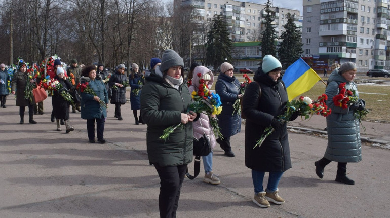 У Шостці знову відбулась траурна церемонія: місто прощалось з Віталієм Прокопенком