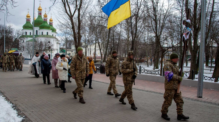 Ніжинська громада попрощалася із загиблим воїном-захисником Олексієм Удовиком