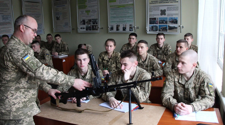 Запрошуємо до вступу у військові навчальні заклади: Первомайський районний ТЦКС