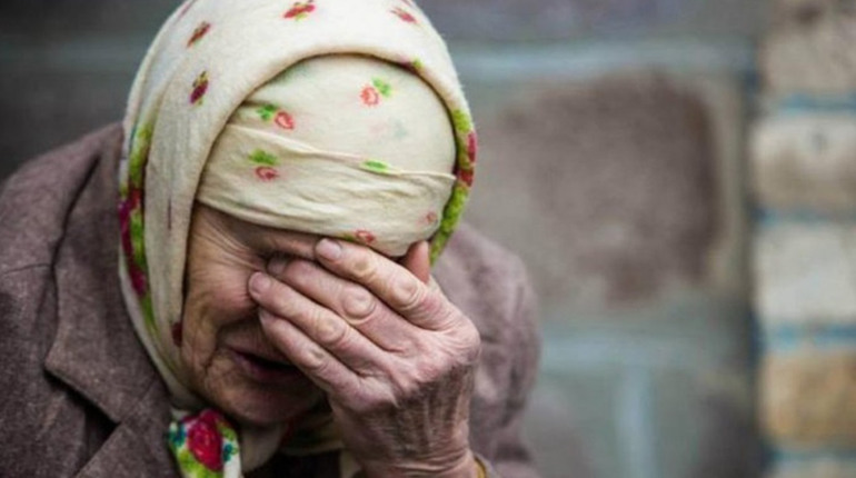 Городоччанин, який обікрав бабусю, піде за ґрати. На скільки років злочинця позбавлено волі
