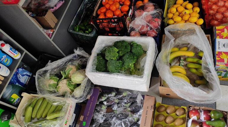 Скільки коштують продукти в окупованому Новотроїцьку: огляд цін