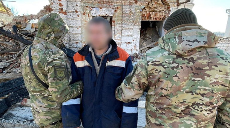 Правоохоронці затримали військового армії рф у Купʼянськ-Вузловому