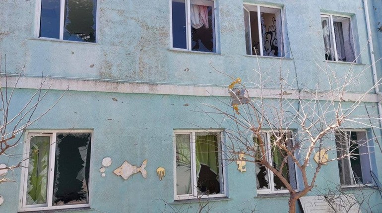 Одещину атакували протирадіолокаційними ракетами: їх збили, ударна хвиля вразила дитсадок, будинки