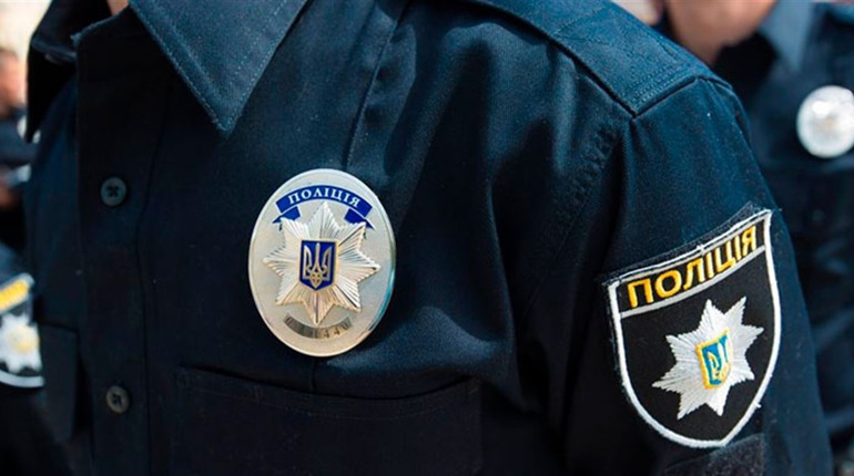 На Черкащині викрили шахрайку, яка продавала неіснуючі речі