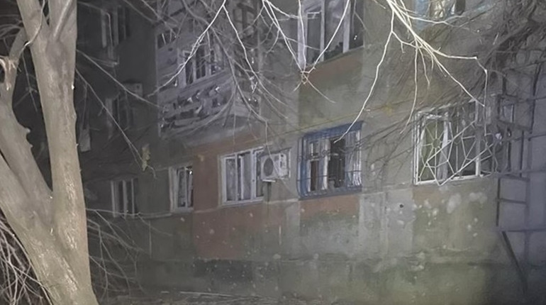 Росіяни обстріляли Курахове 14 березня. Пошкоджені багатоповерхівки та трансформаторна підстанція
