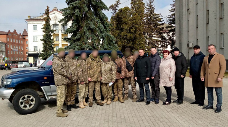 24 авто від громади Ніжина. Заради перемоги!
