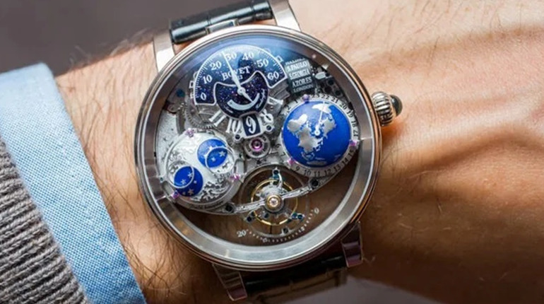 Чому варто купити годинник Bovet?