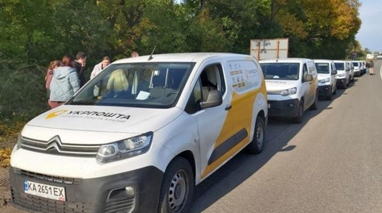 Мільйонні збитки Укрпошти на Харківщині та нюанси отримання виплат у відділеннях