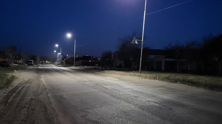 У селі Наталине ввімкнули вуличне освітлення