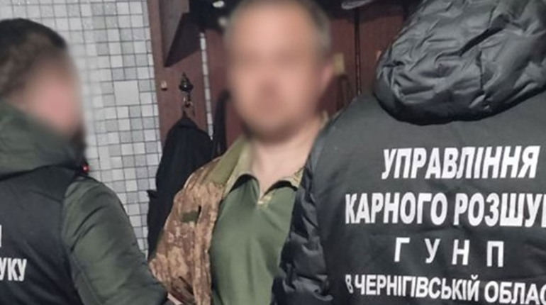 Завернули в килим і вивезли у напрямку Чернігівщини. Обставини вбивства мешканця Конотопа