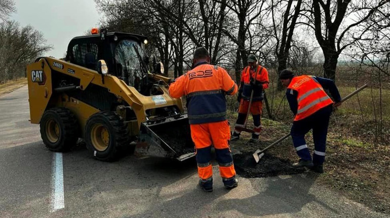 На Одещині водіїв попереджають про ремонти доріг національного значення
