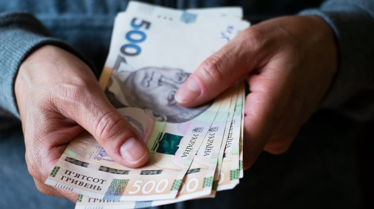 Ветерани війни можуть отримати 16 тис. грн. Як отримати допомогу від Мінветеранів і Червоного Хреста