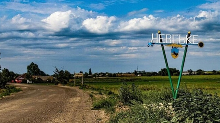 Ціляться по місцях, де ховаються місцеві: росіяни обстріляли деокуповане Невське