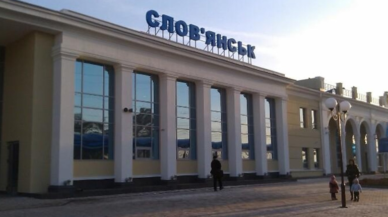 Від 27 березня з Донеччини у Харківську область ходитиме приміський потяг. Які станції на маршруті