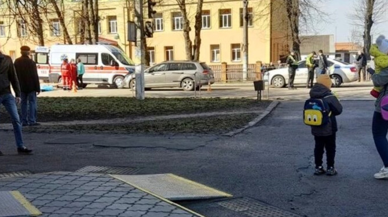 Смертельна ДТП у Ніжині: пішохід померла до приїзду швидкої
