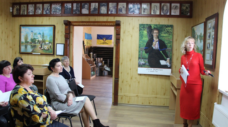 У Гадячі провели лекцію про товаришку Лесі Українки Антоніну Макарову