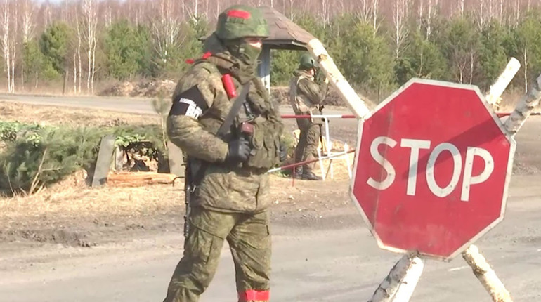 У Великій Кардашівці на Скадовщині окупанти заборонили місцевим жителям виходити з дому