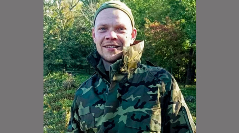 Б'ючи ворога на сході України, загинув наш земляк Ігор Кротик. Його поховають у Зеленому Яру
