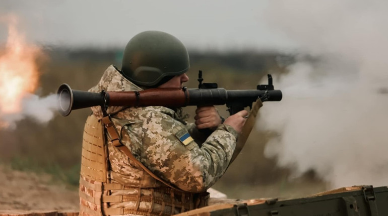 На Сватівському напрямку ЗСУ знищили склад із боєкомплектом та вантажівку з окупантами