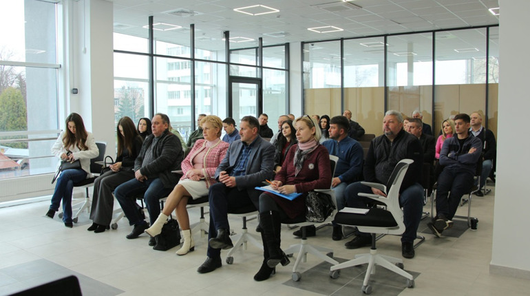 У Дрогобичі відбувся форум з підприємцями, де розповіли про нові можливості та підтримку для бізнесу