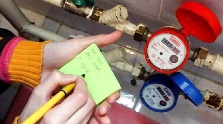 Втручання в роботу лічильників. У Лозовій комунальники знайшли крадіїв води