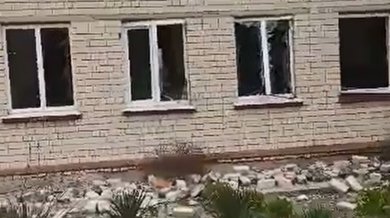 На окупованій Скадовщині російські військові обстріляли сільську школу. ВІДЕО