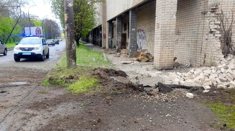 Обстріли на Херсонщині: російська армія атакувала об’єкти критичної та цивільної інфраструктури