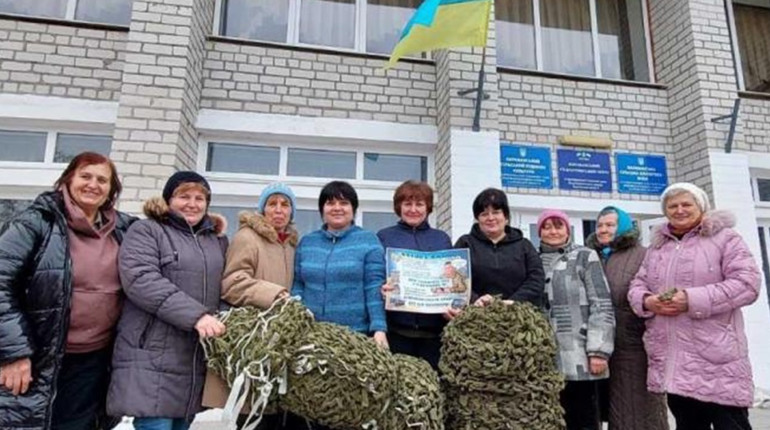 Будуть допомагати до перемоги: як жителі Старовірівської громади підтримують військових