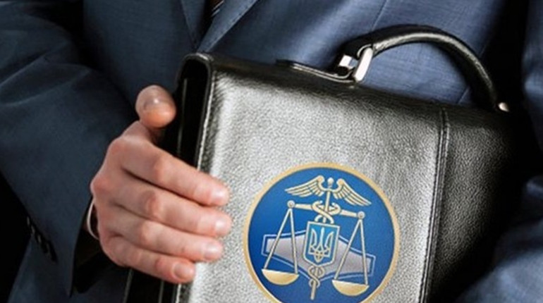 Податкова інформує: працювати за трудовим договором – вигідно