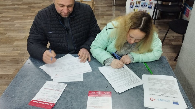 Мешканці Добропілля до 10 травня можуть зареєструватися на отримання гуманітарки. Як записатися
