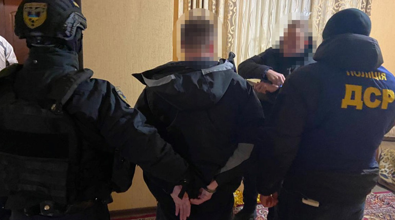 Викрадення майна на 1,4 млн грн: оголошено про підозру організованій злочинній групі крадіїв