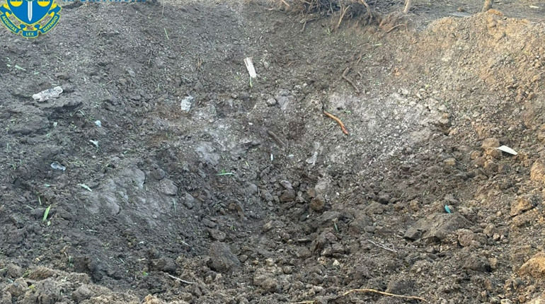 Окупанти здійснили артобстріл та завдали авіаудари по Херсонщині: є поранені