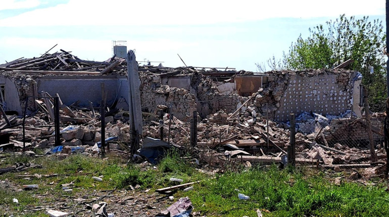 Окупанти завдають ударів по Херсонщині: нищать критичну інфраструктуру, руйнують житлові будинки