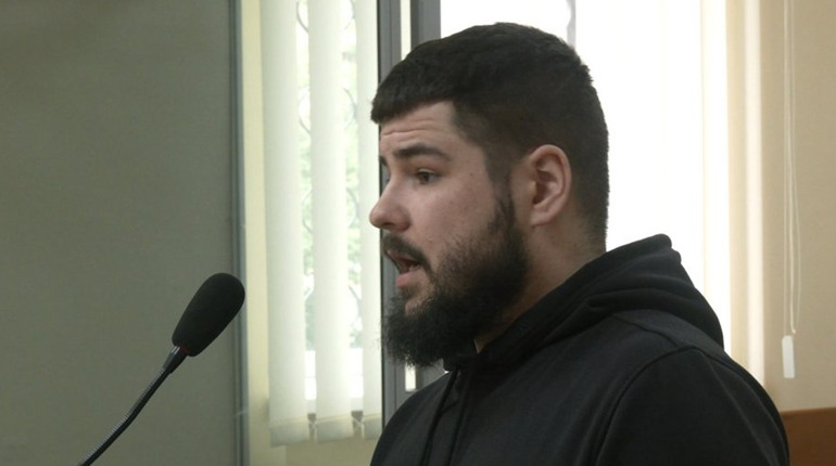 Калуський псевдоволонтер Віталій Хемич визнав шахрайство, суд продовжує розгляд справи