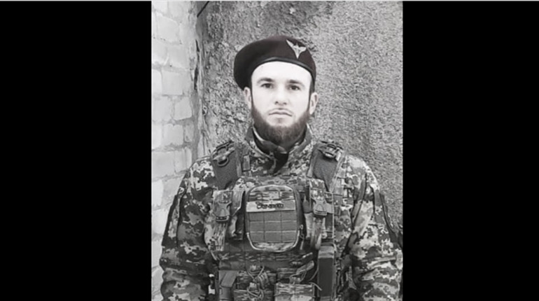 Ніжин втратив Героя - Максима Савченка