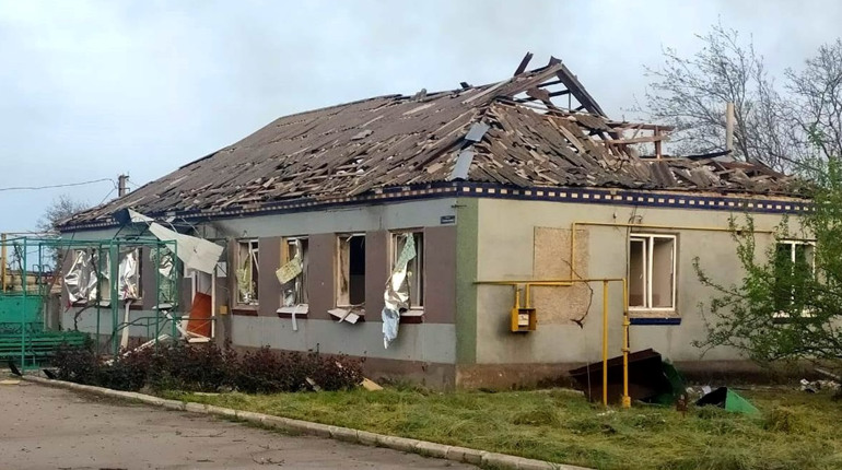 Окупанти продовжують обстрілювати Херсонщину з РСЗВ, важкої артилерії, авіації та БПЛА