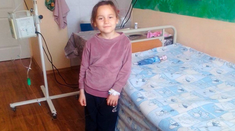 Біляївка.SOS: допоможіть врятувати 6-річну Єлізавету, у неї рак крові. Батько дівчинки на війні