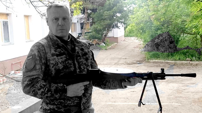 «Перехрестилися, коли вийшов із Бахмута»: історія життя і загибелі бойового медика Віталія Волкова