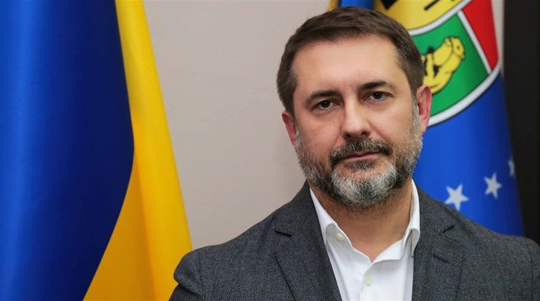 Гайдай не їде послом в Казахстан. Там чекають на професійного дипломата